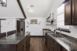 1933 Hwy 11, Pittsburg, TX 75686 - Photo 11
