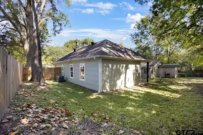 304 E Cottonwood, Overton, TX 75684 - Photo 15