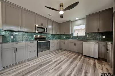 1221 Chateau Ln, Hideaway, TX 75771 - Photo 15