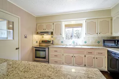 1114 Brookshire Dr, Tyler, TX 75701 - Photo 13