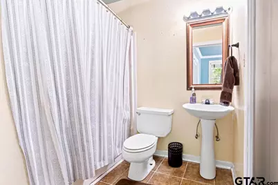 218 N Texas St, Pittsburg, TX 75686 - Photo 21