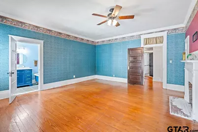 218 N Texas St, Pittsburg, TX 75686 - Photo 13