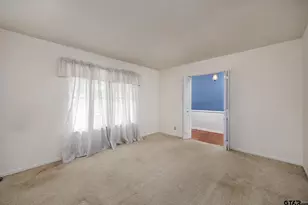 322 Vicksburg St, Tyler, TX 75703 - Photo 19