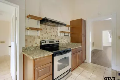 310 E 3rd St., Mt Pleasant, TX 75455 - Photo 11