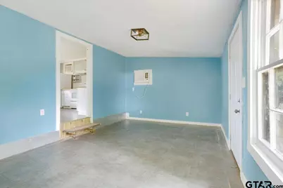 310 E 3rd St., Mt Pleasant, TX 75455 - Photo 33
