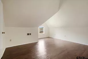 310 E 3rd St, Mt Pleasant, TX 75455 - Photo 23