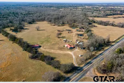 16376 Highway 11, Winnsboro, TX 75494 - Photo 23