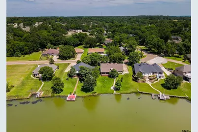 227 Spring Lake, Mineola, TX 75773 - Photo 13
