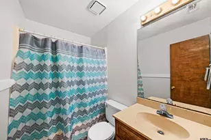 407 Shelly Dr, Whitehouse, TX 75791 - Photo 17