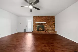 407 Shelly Dr, Whitehouse, TX 75791 - Photo 11