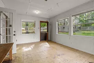 10142 Brookwood Dr, Tyler, TX 75707 - Photo 13