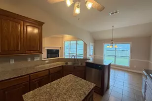 2073 Yasmeen Cir, Flint, TX 75762 - Photo 13