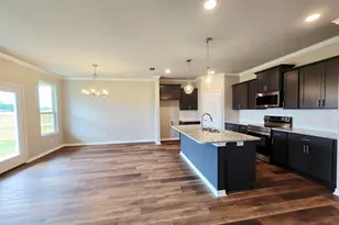 302 Driftwood Way, Whitehouse, TX 75791 - Photo 3