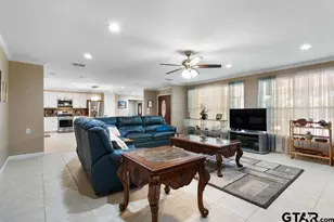 2834 Curtis, Tyler, TX 75701 - Photo 9