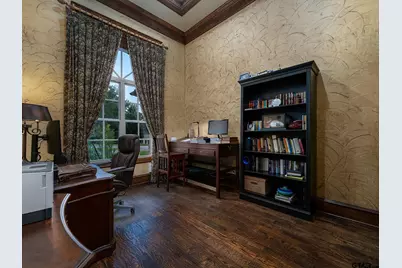 2025 Stonegate Valley Dr, Tyler, TX 75703 - Photo 13