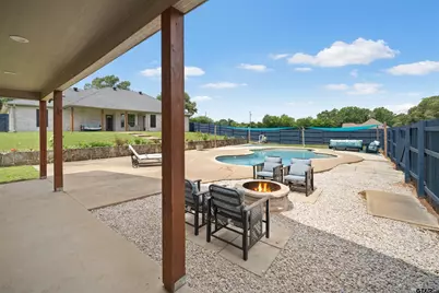 808 N Jarvis, Troup, TX 75789 - Photo 37