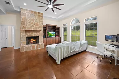 808 N Jarvis, Troup, TX 75789 - Photo 5