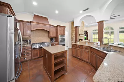 808 N Jarvis, Troup, TX 75789 - Photo 11