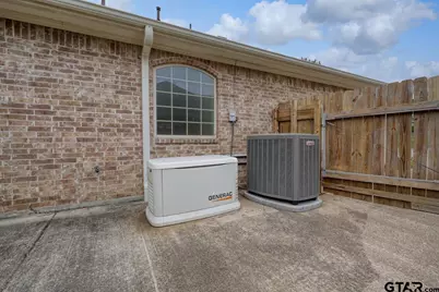 205 Heritage Ct, Lindale, TX 75771 - Photo 39