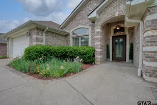 205 Heritage Ct, Lindale, TX 75771 - Photo 1
