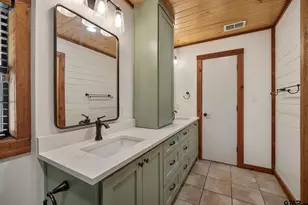21184 County Rd 2162, Troup, TX 75789 - Photo 19