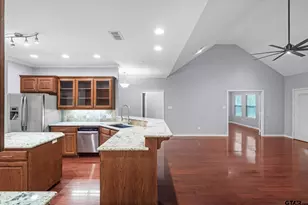 145 Pine Bark Glen, Holly Lake Ranch, TX 75765 - Photo 13
