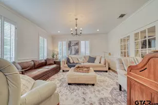 113 Oak Isle Dr, Longview, TX 75605 - Photo 3