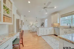 113 Oak Isle Dr, Longview, TX 75605 - Photo 11
