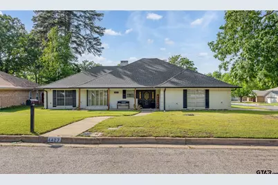 4427 Dundee Dr, Tyler, TX 75703 - Photo 1