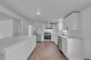 431 N Hill, Tyler, TX 75706 - Photo 11