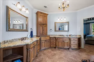 249 Heritage Ct, Lindale, TX 75771 - Photo 17