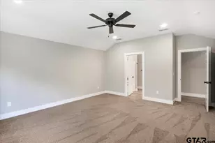 16226 Crossing Cir, Lindale, TX 75771 - Photo 25