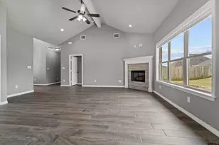 332 Kingdom Blvd, Lindale, TX 75771 - Photo 5
