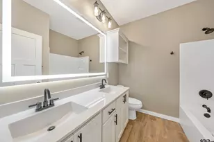 16418 Crossing Cir, Lindale, TX 75771 - Photo 21