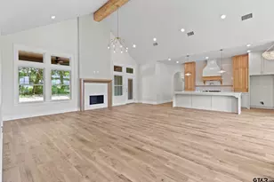 17300 Woodcrest Cir, Lindale, TX 75771 - Photo 7