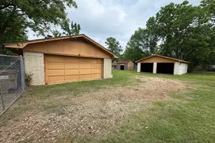 204 N US Hwy 287, Elkhart, TX 75839 - Photo 27