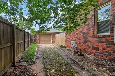 220 E Ford, Tyler, TX 75701 - Photo 25