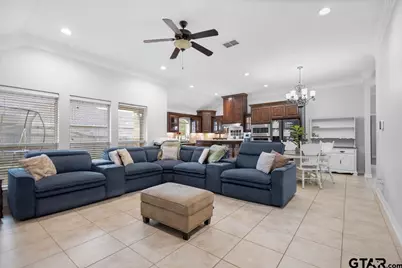 1599 Skidmore Lane, Tyler, TX 75703 - Photo 17