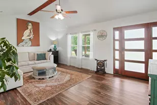 2395 E Royal Dr, Chandler, TX 75758 - Photo 5