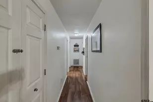 505 James St, Kilgore, TX 75662 - Photo 11