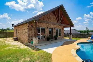 225 Clements Cir, Tatum, TX 75691 - Photo 5