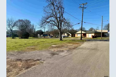 600 Preston St., Jacksonville, TX 75766 - Photo 3