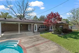 1207 S Evenside, Henderson, TX 75652 - Photo 25