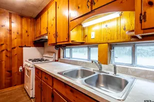 274 W Hill St, Rusk, TX 75785 - Photo 9