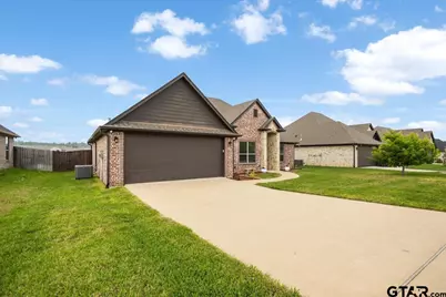 2009 Grassy Ridge Lane, Tyler, TX 75703 - Photo 3