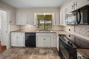 4005 Pollard Dr, Tyler, TX 75701 - Photo 11