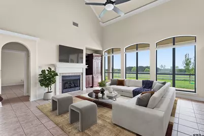 219 W Twin Creeks Trl, Troup, TX 75789 - Photo 5