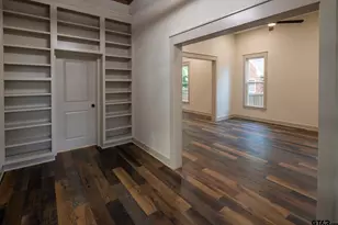 301 E Henderson, Overton, TX 75684 - Photo 7