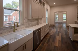 301 E Henderson, Overton, TX 75684 - Photo 19