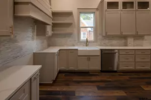 301 E Henderson, Overton, TX 75684 - Photo 17